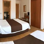 Trespalacios 2*