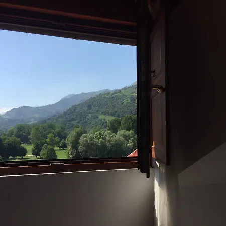 Trespalacios 2* Panes