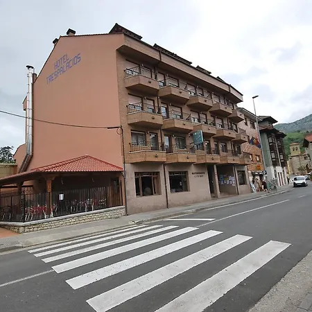 Trespalacios Hotel Panes