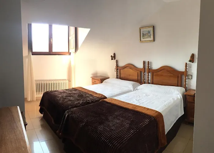 Trespalacios 2* Panes